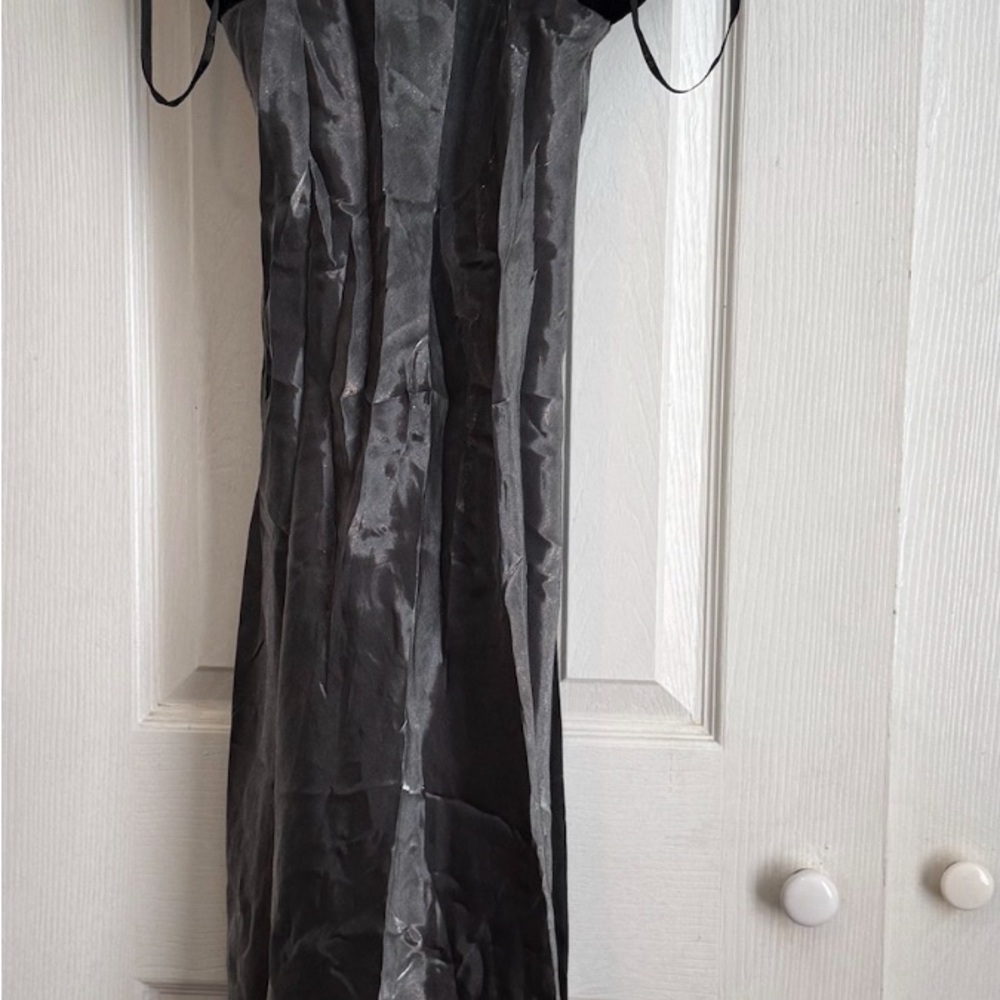 Vintage LA Glow Black Velvet & Silver Shimmer Gown - Size 7/8
